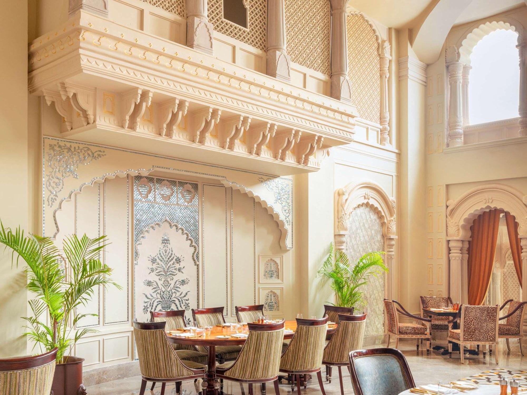 Raffles Jaipur Hotel Exterior photo