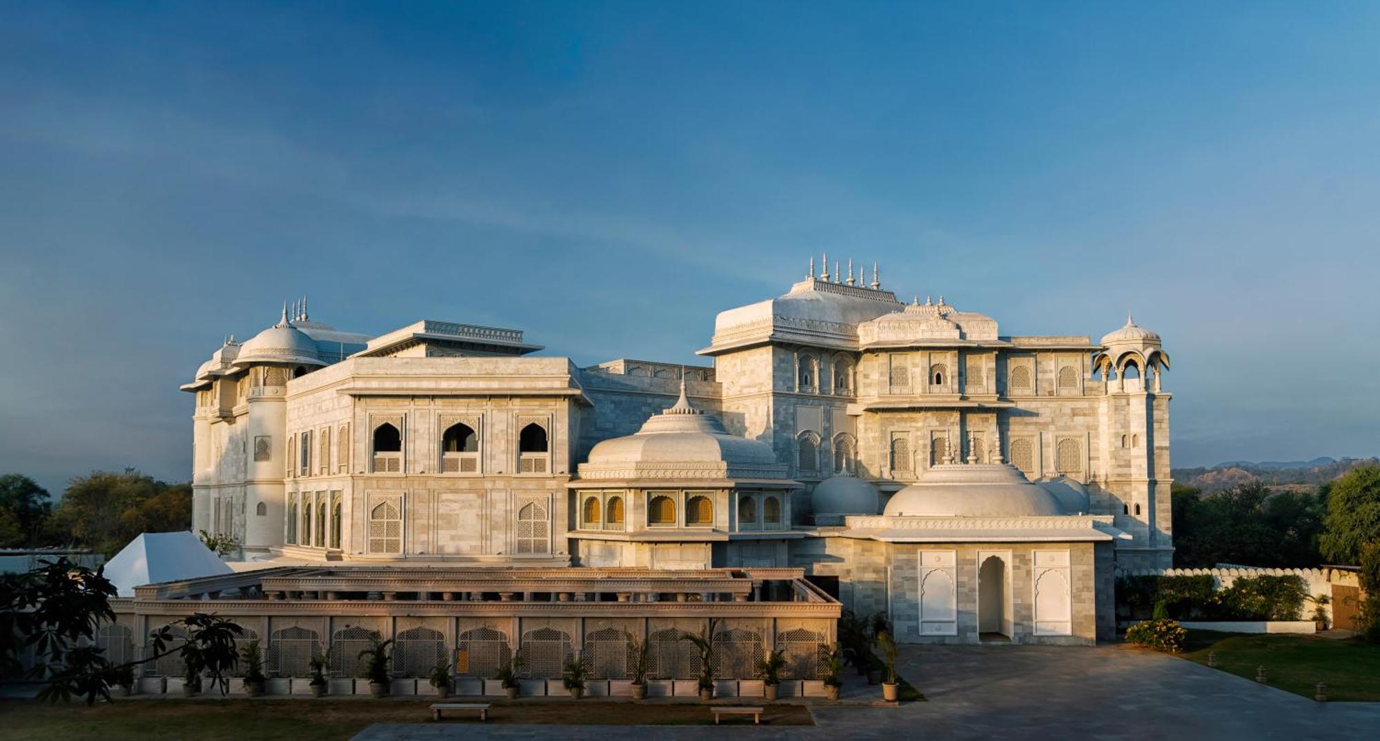 Raffles Jaipur Hotel Exterior photo